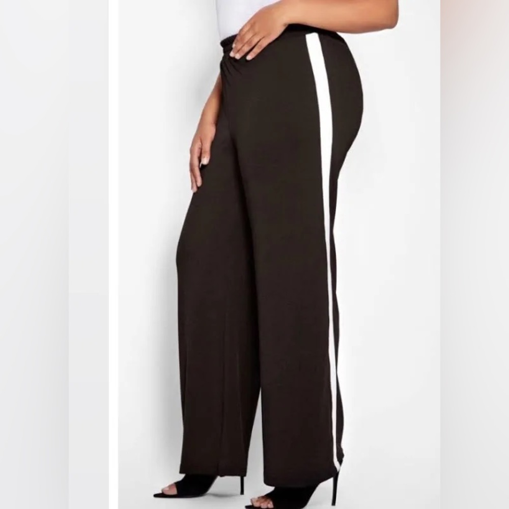 Michael Kors pull on black pants/ single white stripe on either side size M NWT